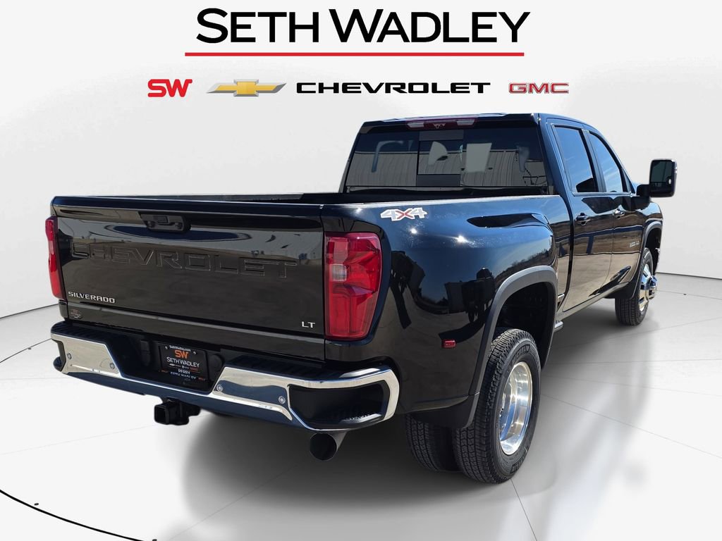 New 2026 Chevrolet Silverado 3500 LT w/ All Star Edition image 7