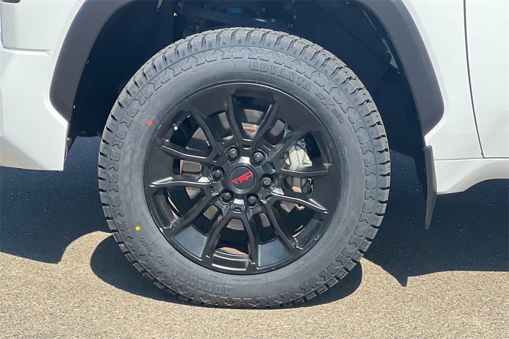 Used 2023 Toyota Tundra Limited image 28