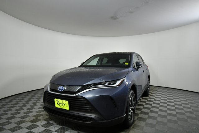 Used 2024 Toyota Venza LE image 6