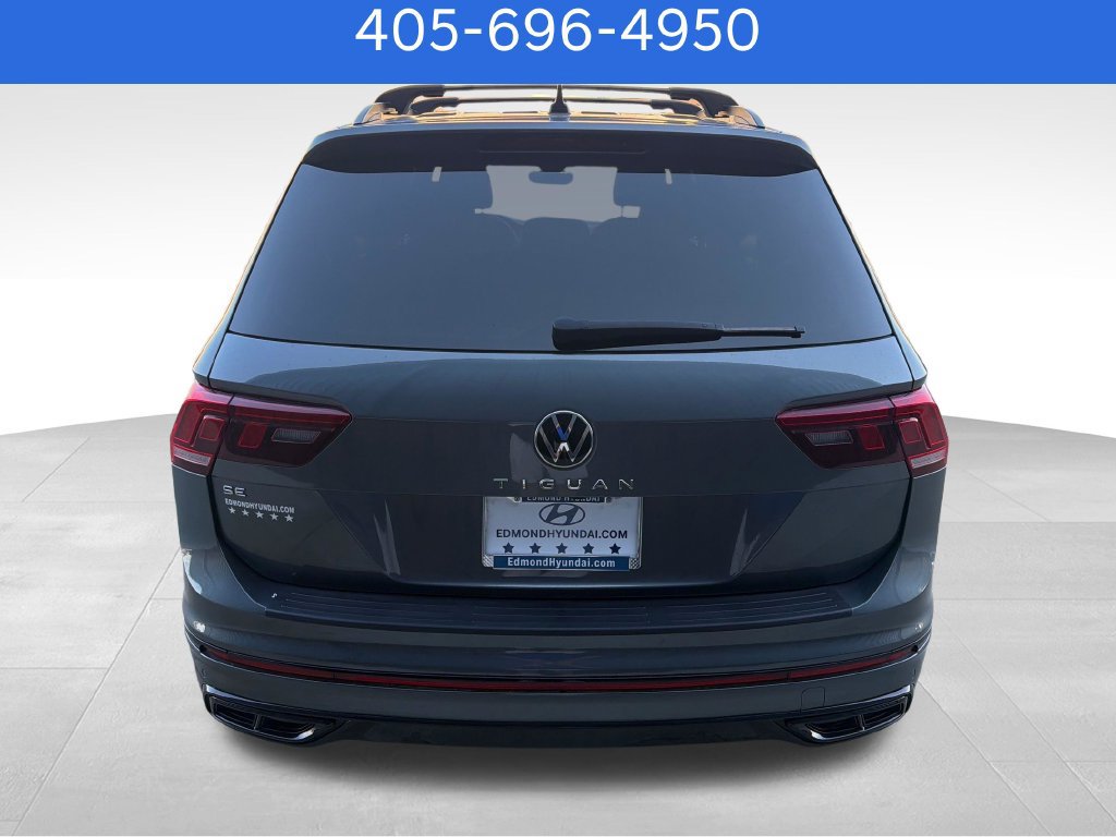 Used 2023 Volkswagen Tiguan SE R-Line FWD image 4