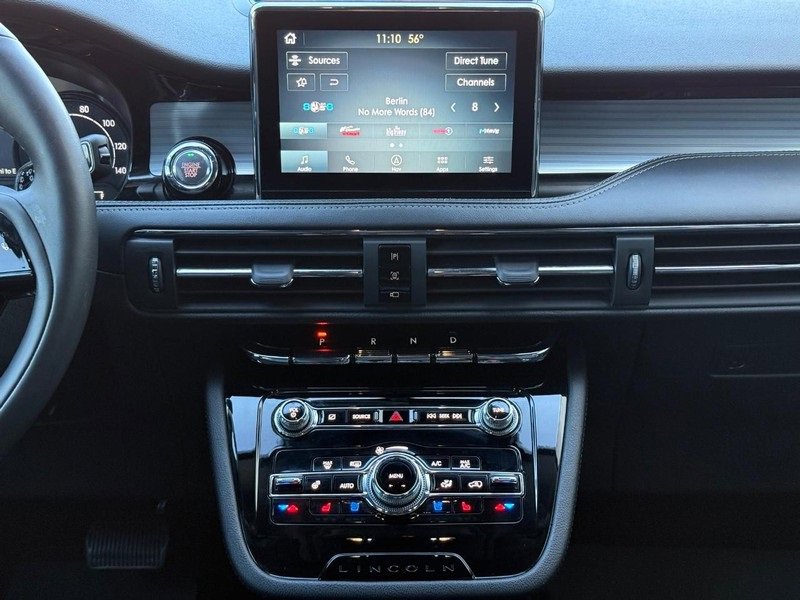 Used 2022 Lincoln Corsair AWD w/ Equipment Group 101A image 11