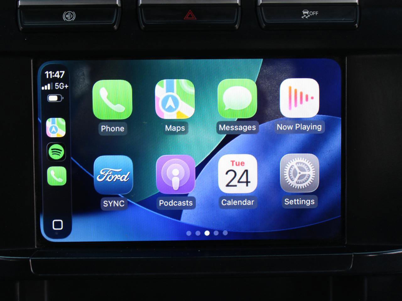 Used 2024 Ford F550 4x4 Crew Cab Super Duty image 31