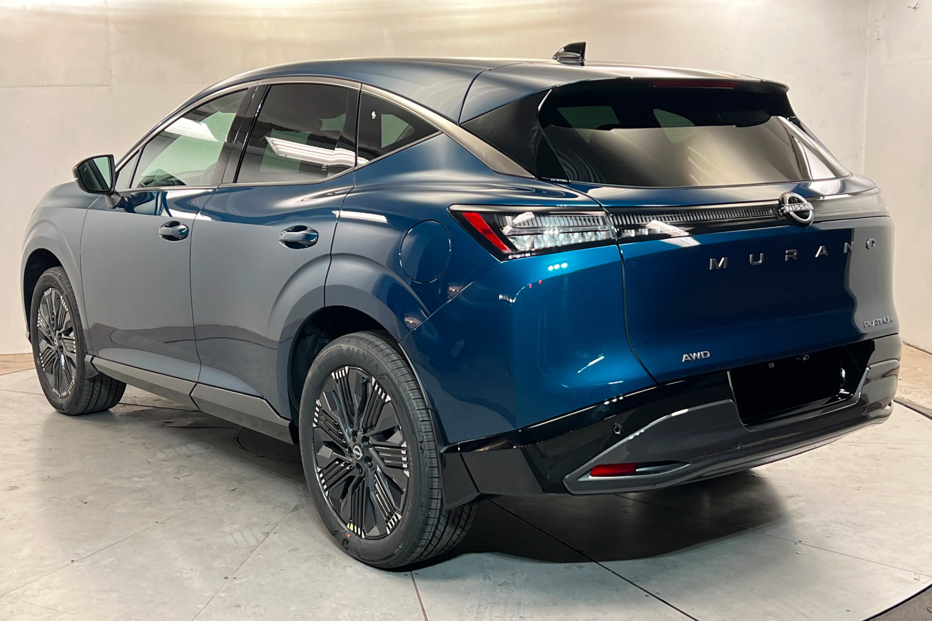 New 2026 Nissan Murano Platinum w/ Cargo Package AWD/4WD image 3