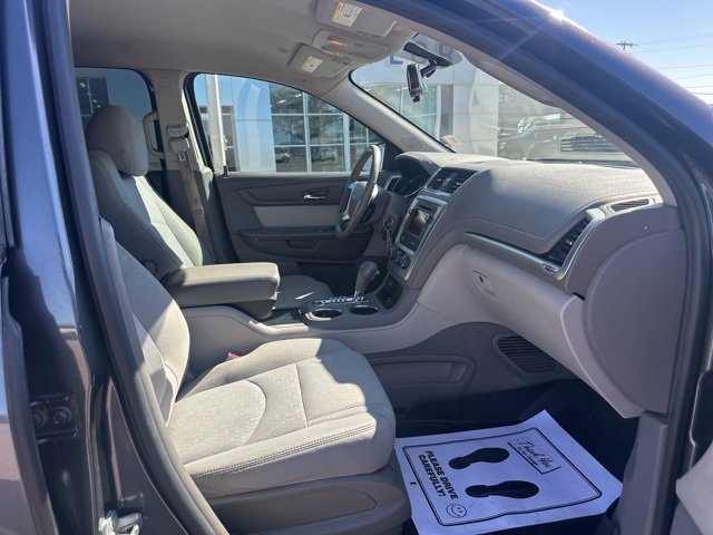 Used 2014 GMC Acadia SLE image 8