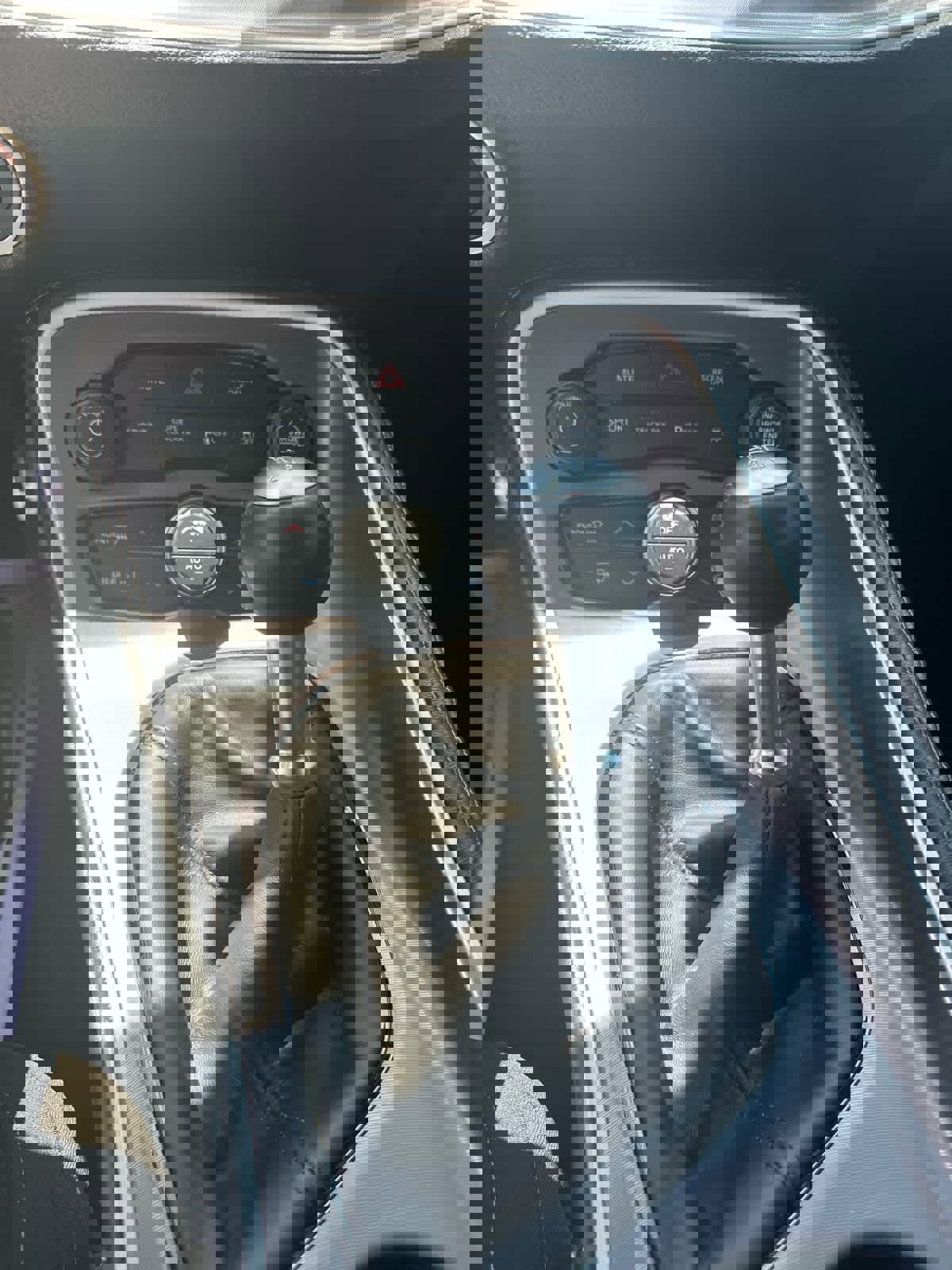 Used 2022 Dodge Challenger R/T w/ Performance Plus Package image 15