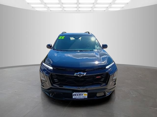 Used 2025 Chevrolet Equinox RS w/ Safety and Technology Package AWD/4WD image 3