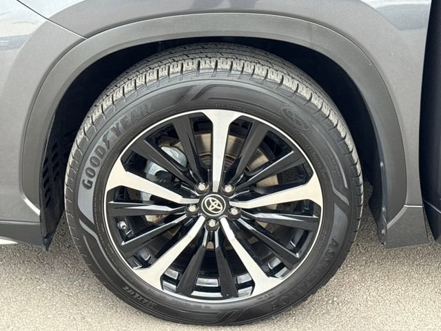 Used 2021 Toyota Highlander XSE image 26