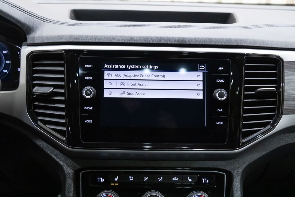 Used 2023 Volkswagen Atlas Cross Sport SE w/ Panoramic Sunroof Package image 21