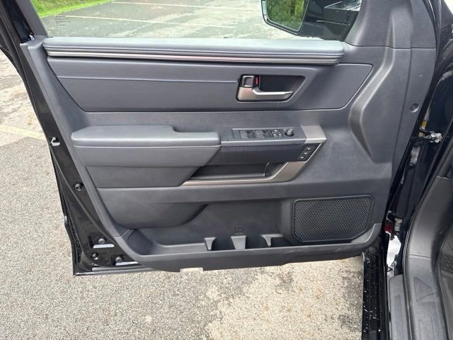 New 2026 Toyota Tundra Platinum w/ TRD Off-Road Package AWD/4WD image 14