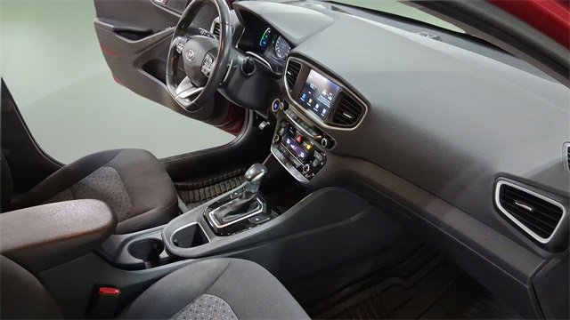 Used 2019 Hyundai Ioniq SEL image 14