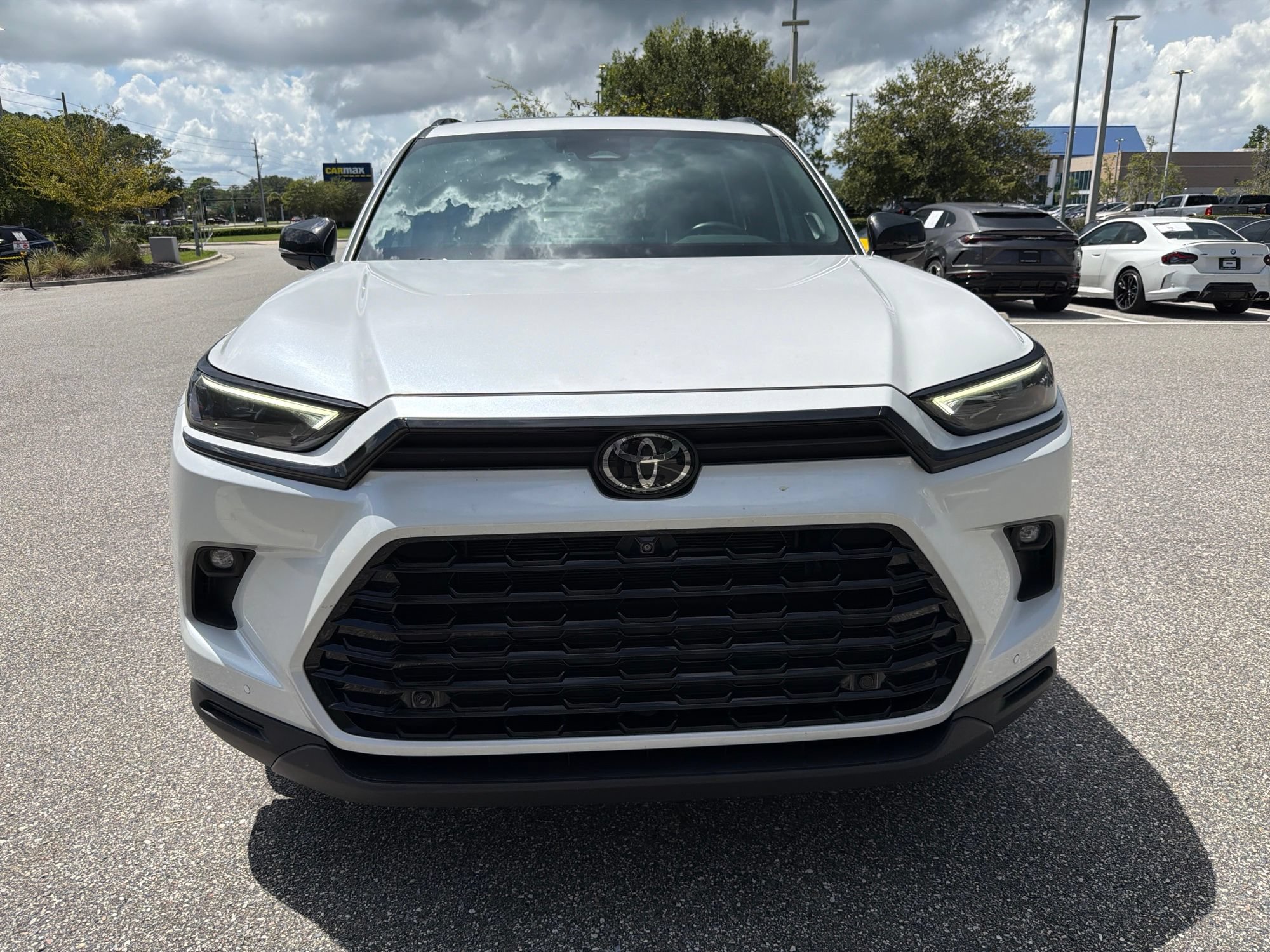 Used 2025 Toyota Grand Highlander AWD Hybrid image 2