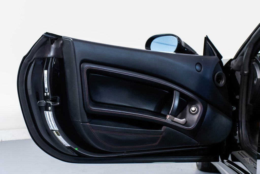 Used 2014 Ferrari California image 34