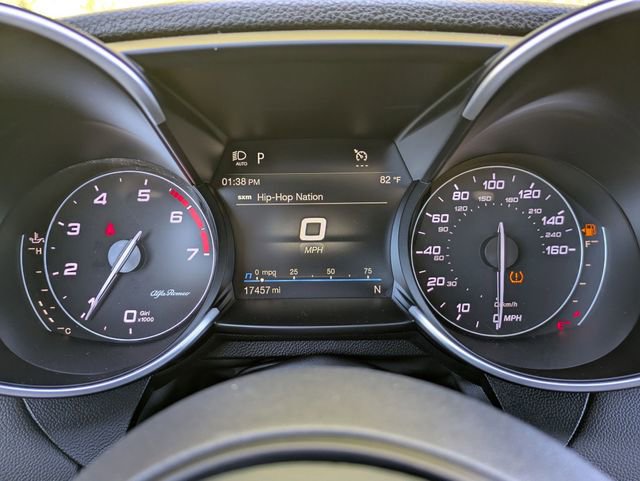 Used 2021 Alfa Romeo Giulia Ti AWD/4WD image 14