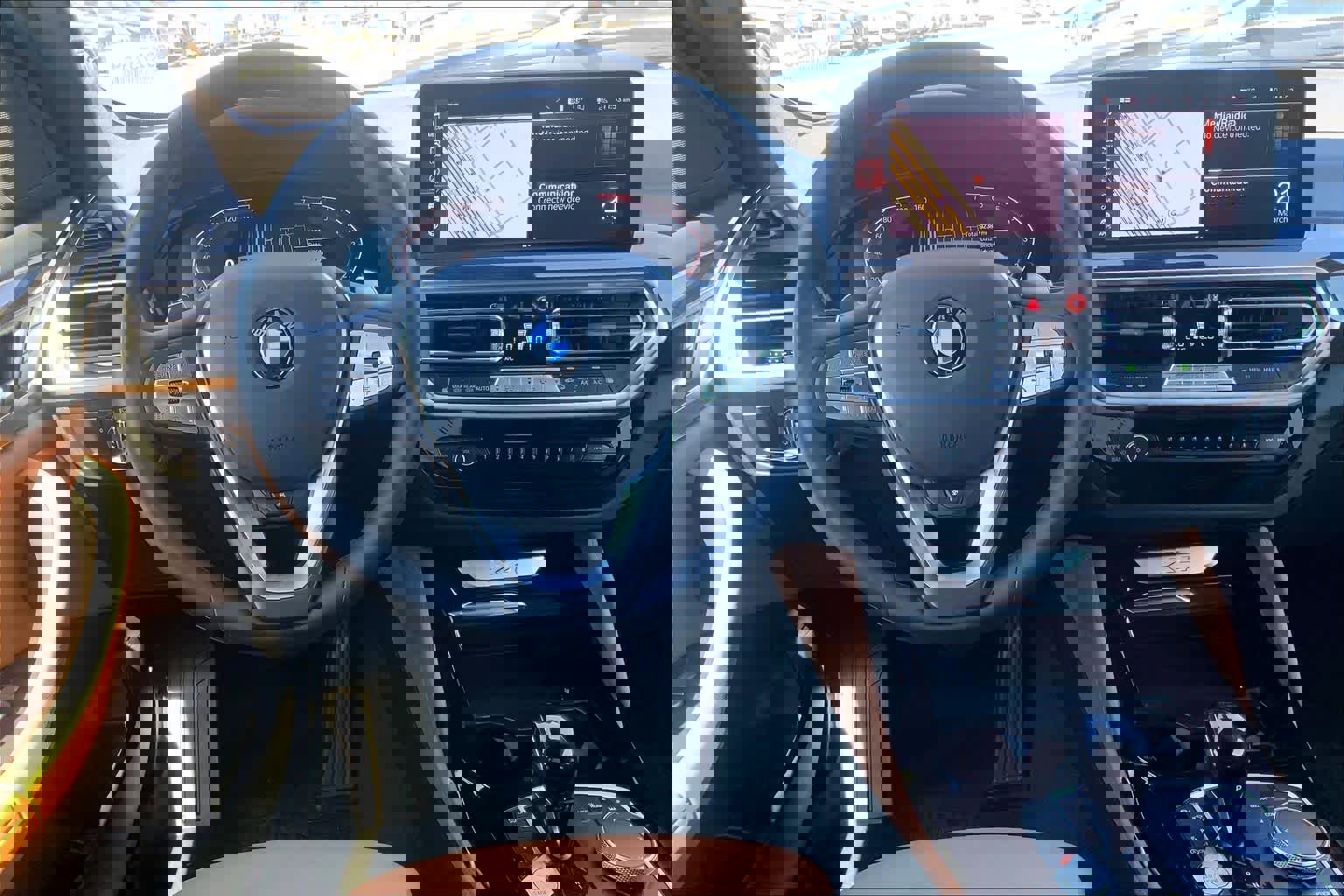 Used 2025 BMW X4 xDrive30i image 5