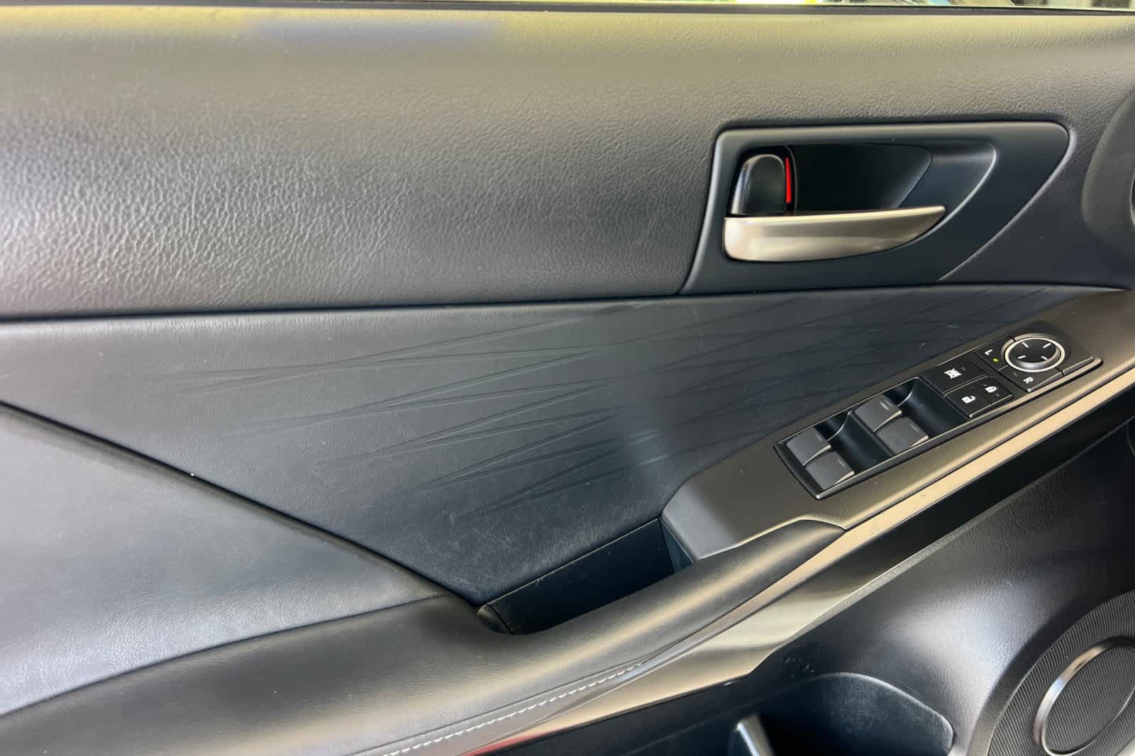 Used 2024 Lexus IS 350 F Sport RWD image 12