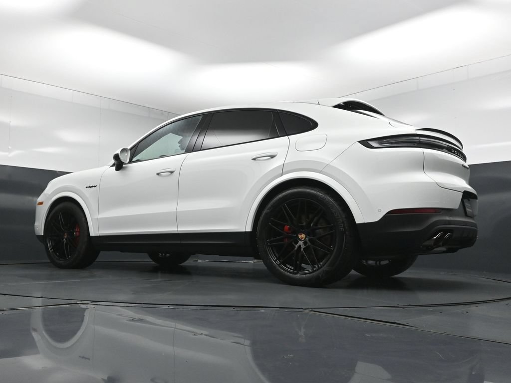 New 2026 Porsche Cayenne S AWD/4WD image 24