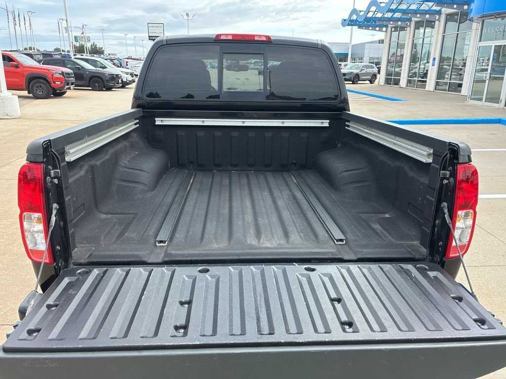 Used 2018 Nissan Frontier PRO-4X AWD/4WD image 23