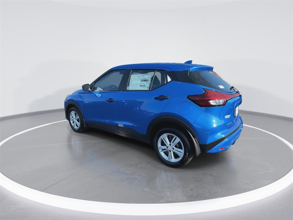 New 2025 Nissan Kicks Play S image 6