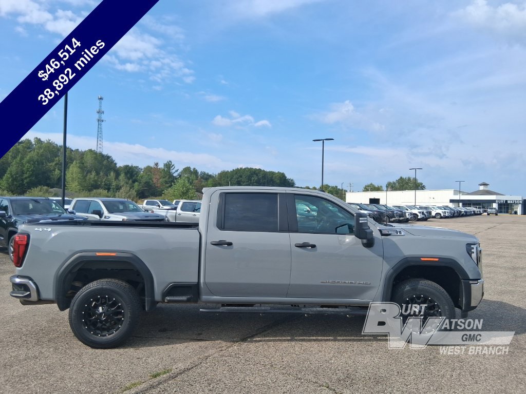 Used 2025 GMC Sierra 2500 Pro w/ Convenience Package AWD/4WD image 8