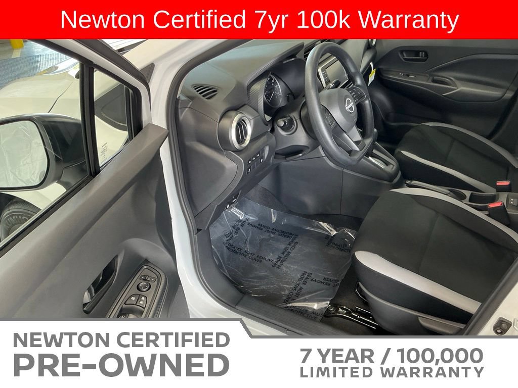 Used 2025 Nissan Versa S w/ Trunk Package FWD image 11