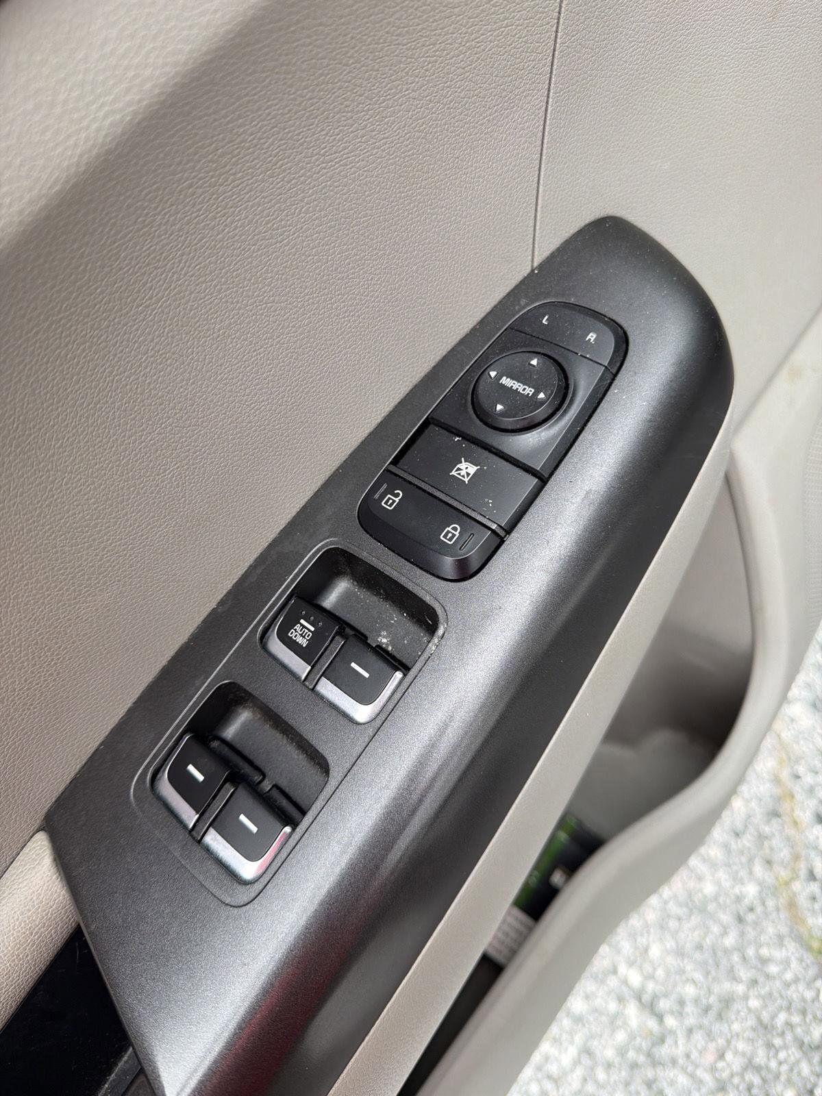Used 2018 Kia Sportage LX FWD image 8