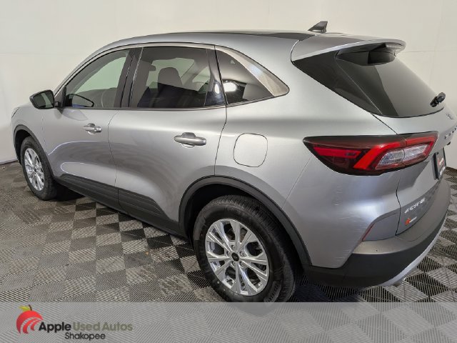 Used 2024 Ford Escape Active AWD/4WD image 4