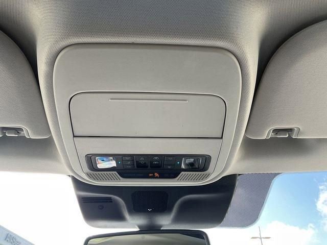 Used 2025 Ford Expedition Max Active image 30