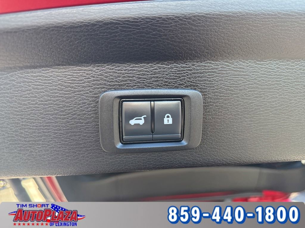 Used 2025 Mitsubishi Outlander SEL image 19