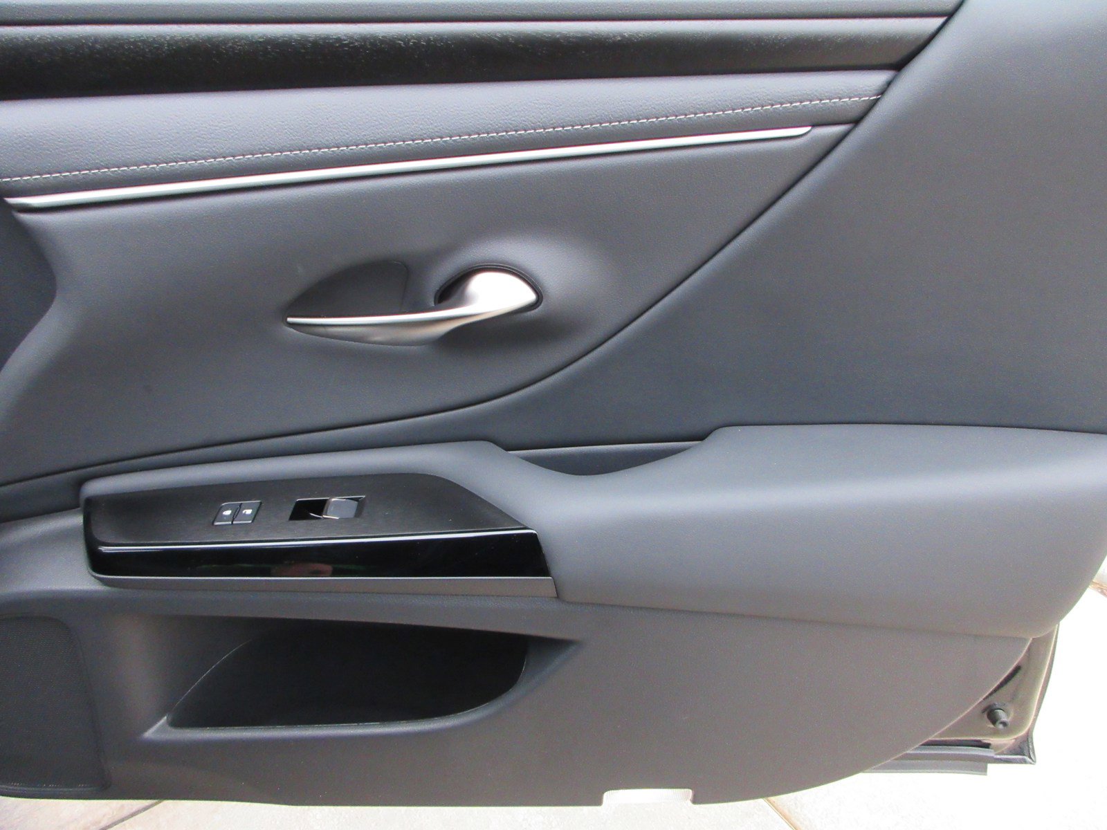 New 2025 Lexus ES 350 w/ Premium Package image 22