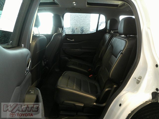 Used 2023 GMC Acadia Denali w/ Denali Ultimate Package image 21