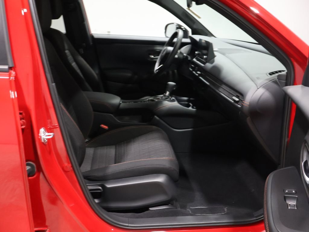 Used 2025 Honda HR-V Sport image 22