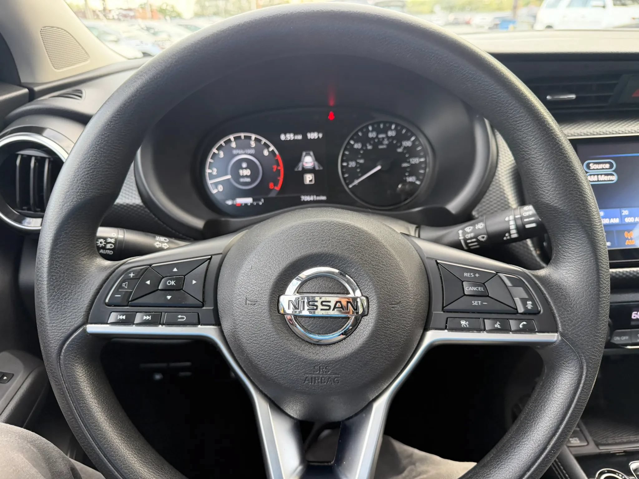 Used 2021 Nissan Kicks SV FWD image 29