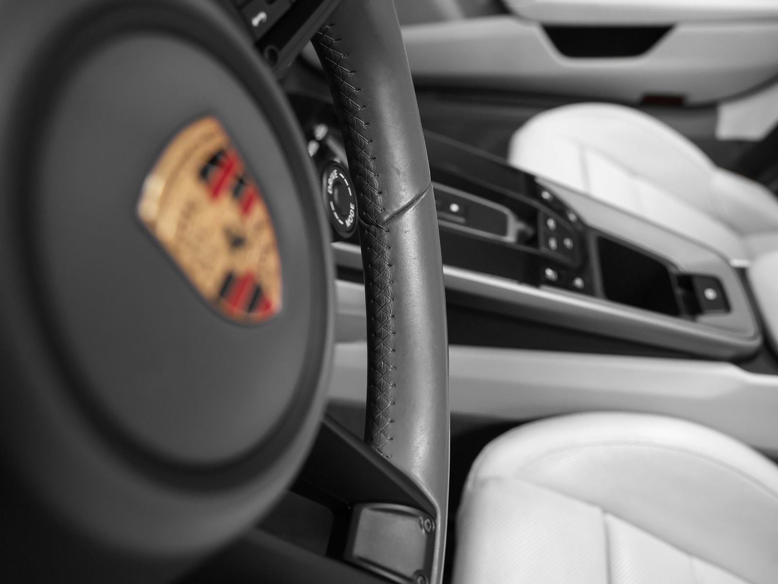 Certified 2020 Porsche 911 Carrera 4S image 41