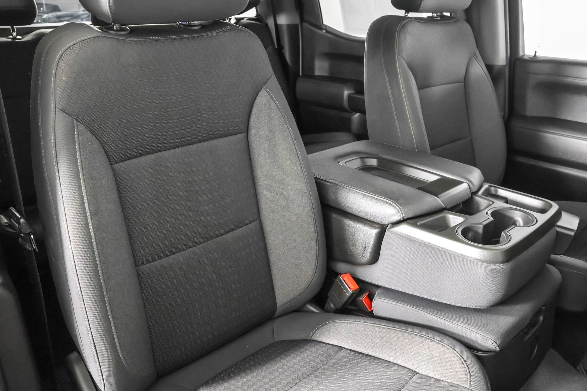 Used 2021 Chevrolet Silverado 1500 LT image 43