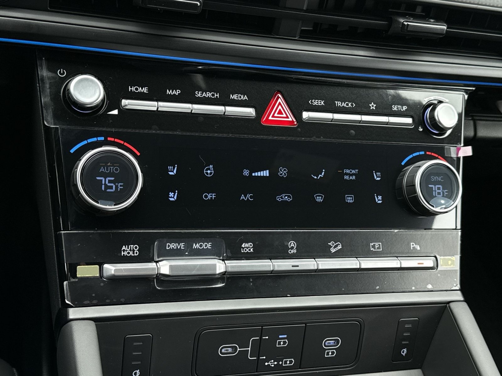 New 2026 Hyundai Santa Fe Calligraphy AWD/4WD image 21