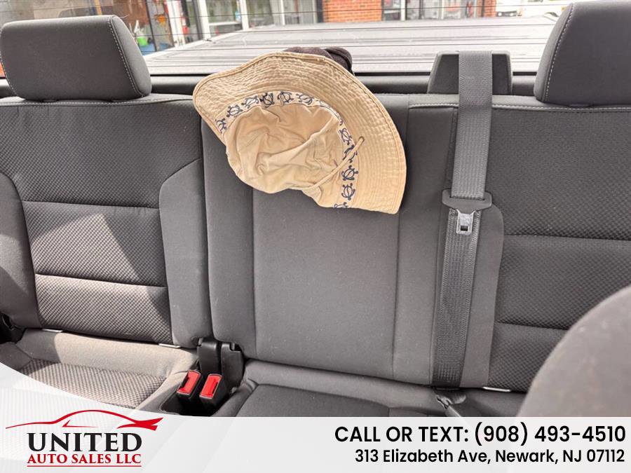 Used 2019 Chevrolet Silverado 1500 LT w/ All Star Edition image 16