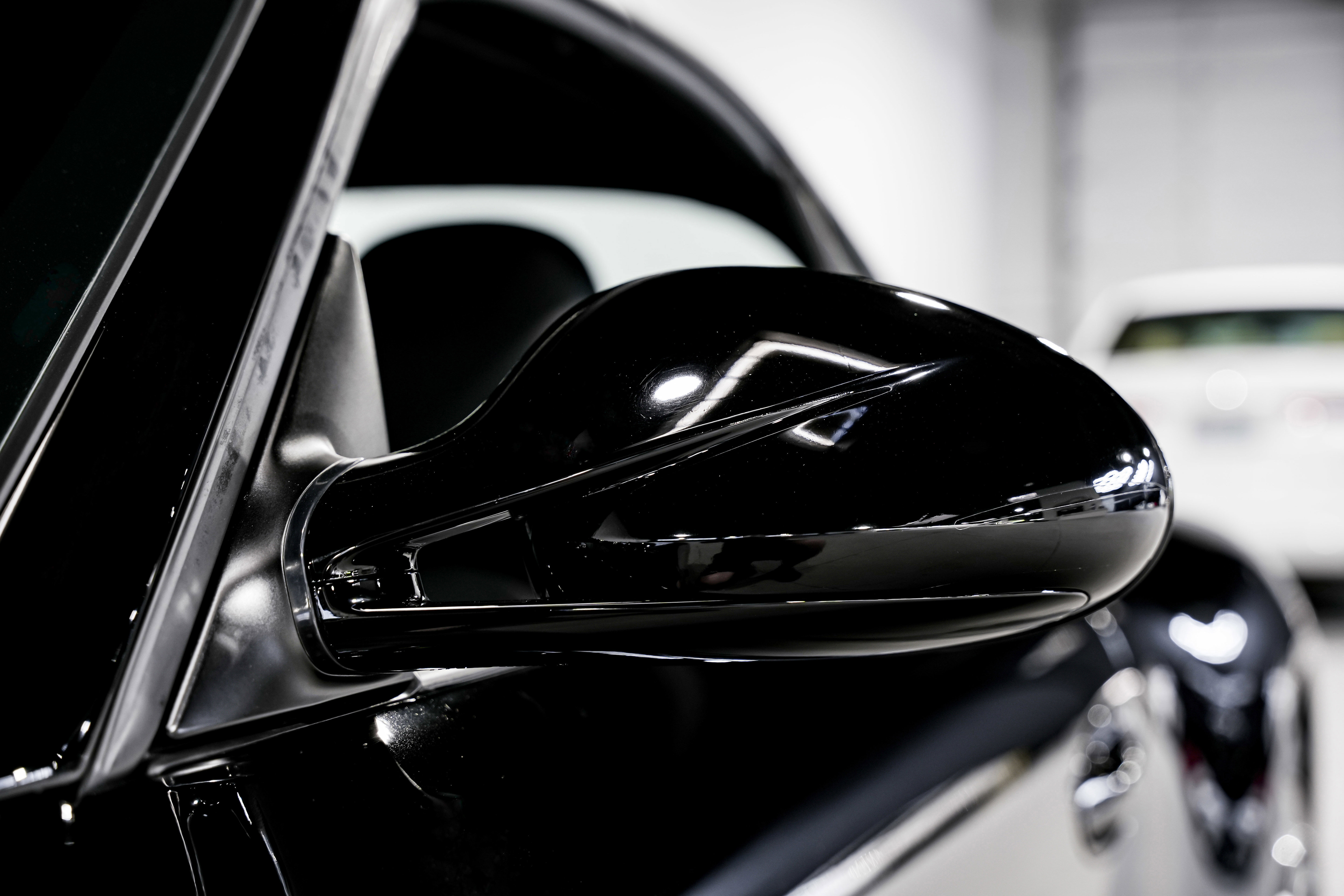 Used 2011 Porsche 911 Carrera 4S image 32