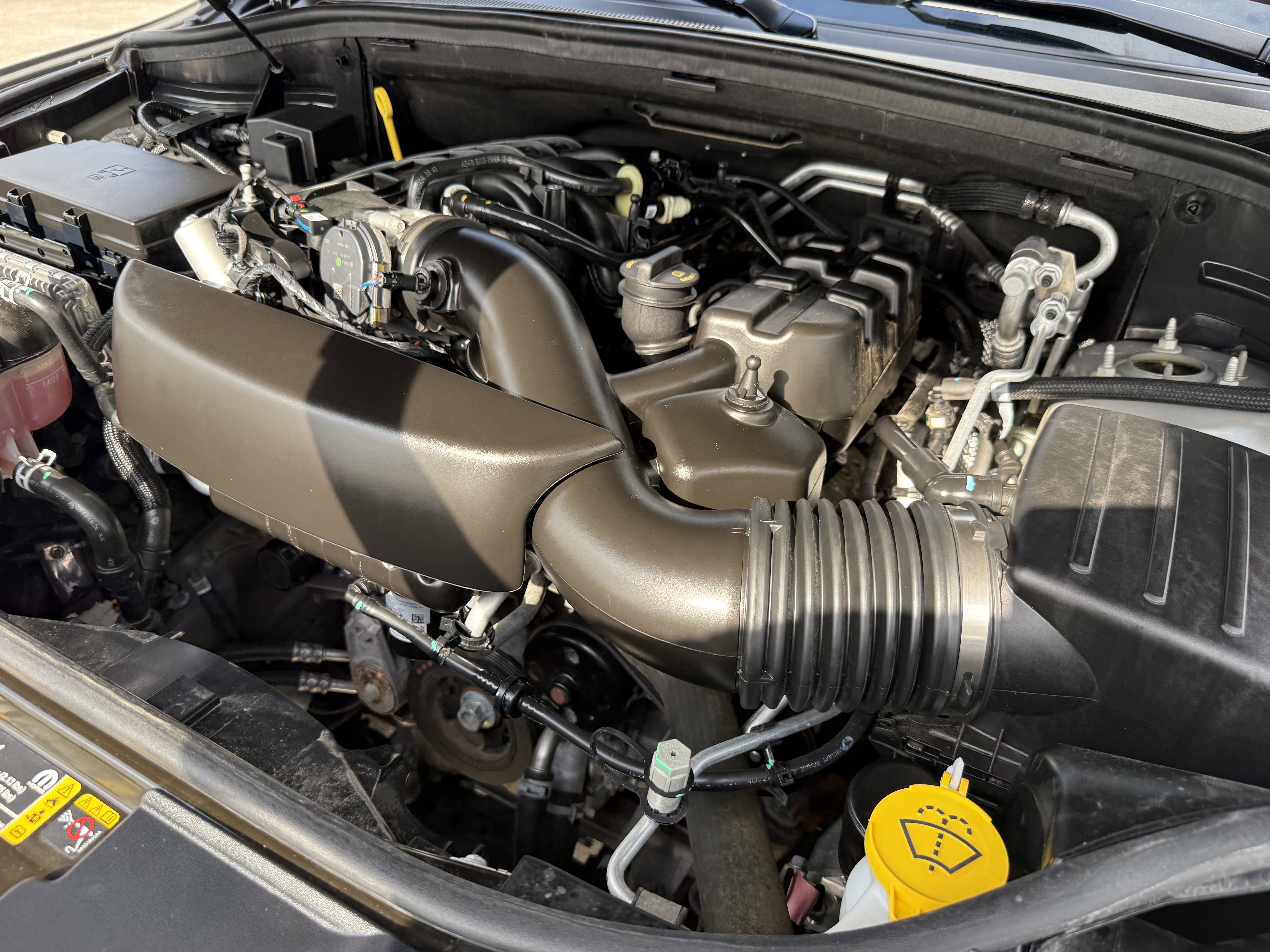 Used 2025 Dodge Durango GT image 33