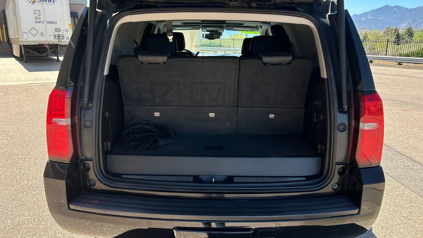 Used 2018 Chevrolet Tahoe Premier AWD/4WD image 12