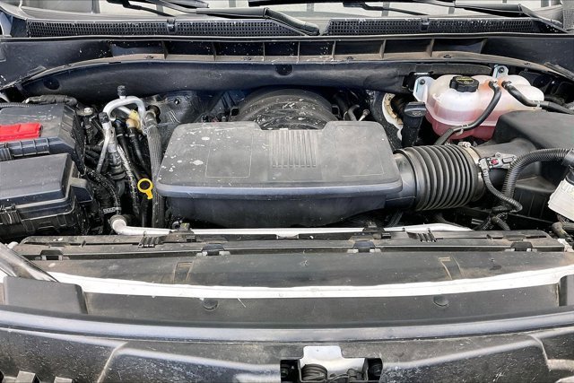 Used 2025 GMC Yukon XL Denali image 9