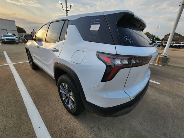 Used 2026 Chevrolet Equinox LT FWD image 6