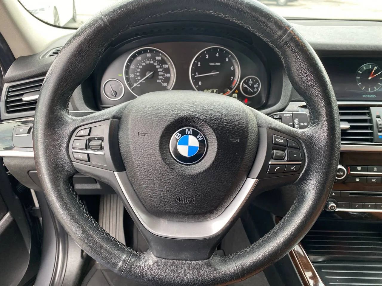 Used 2017 BMW X3 xDrive28i AWD/4WD image 15