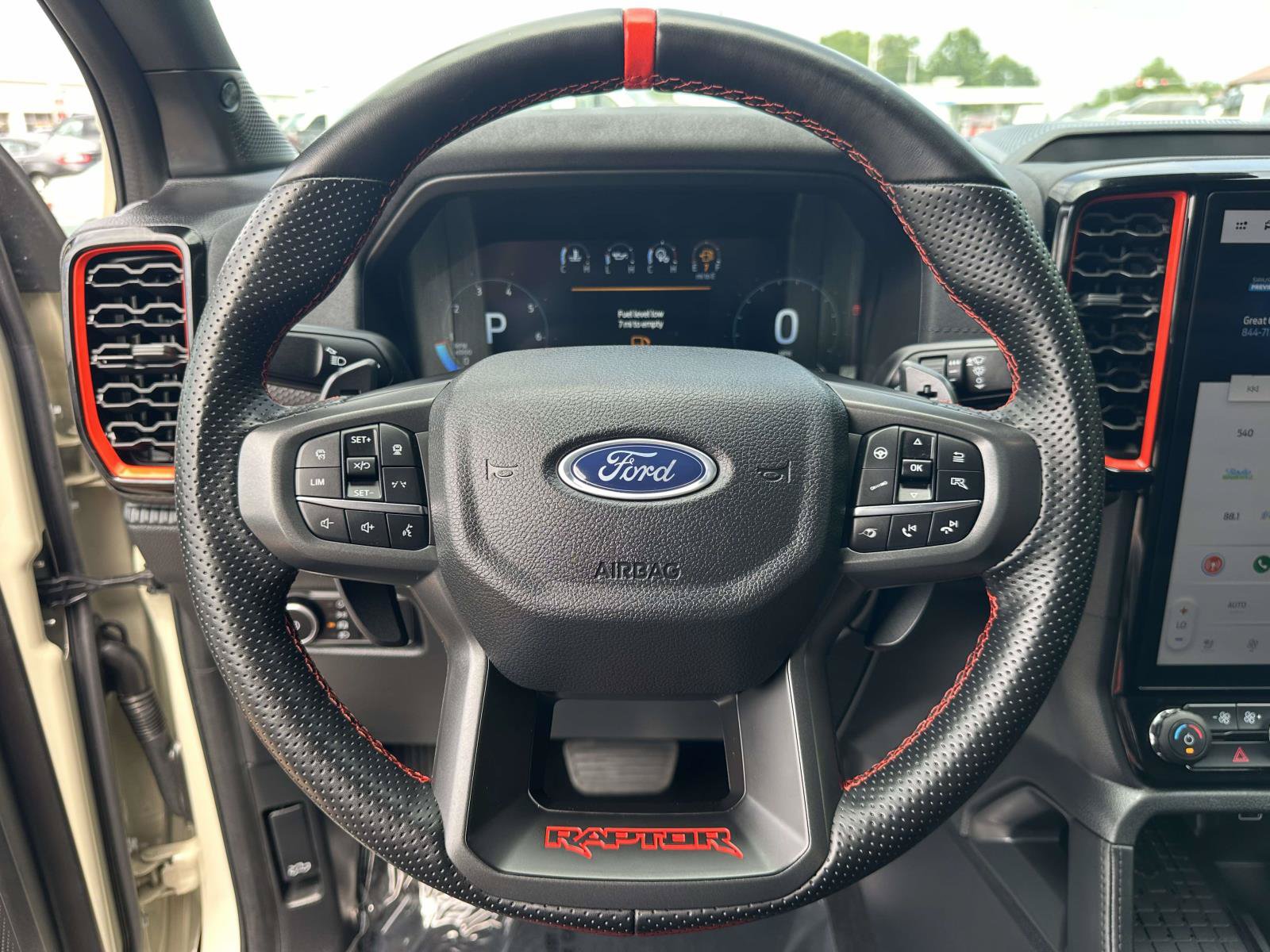 Used 2025 Ford Ranger Raptor AWD/4WD image 13