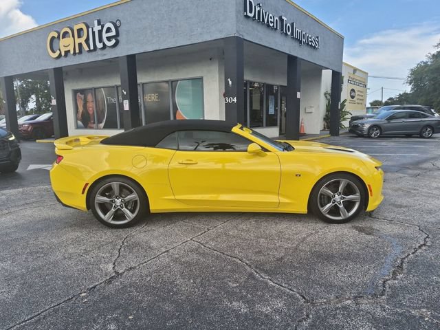 Used 2018 Chevrolet Camaro SS RWD image 4