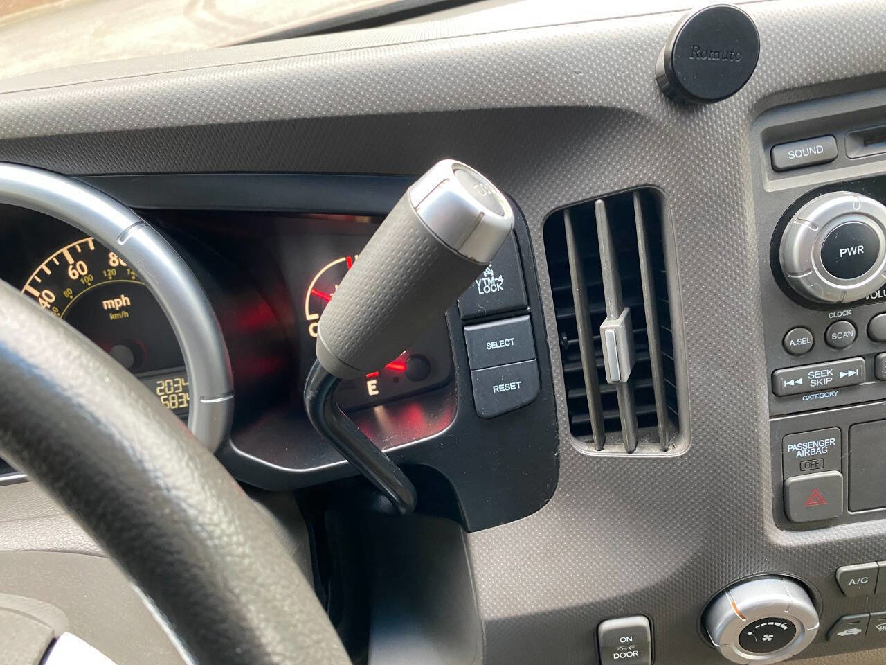 Used 2007 Honda Ridgeline RTX image 20