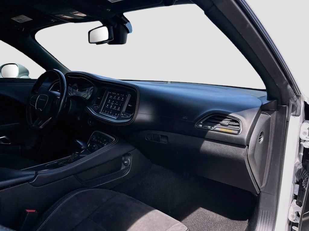 Used 2022 Dodge Challenger R/T Scat Pack RWD image 28