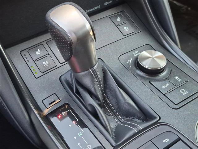 Used 2024 Lexus IS 350 F Sport RWD image 12