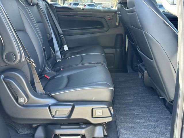 Used 2024 Honda Odyssey Elite image 16