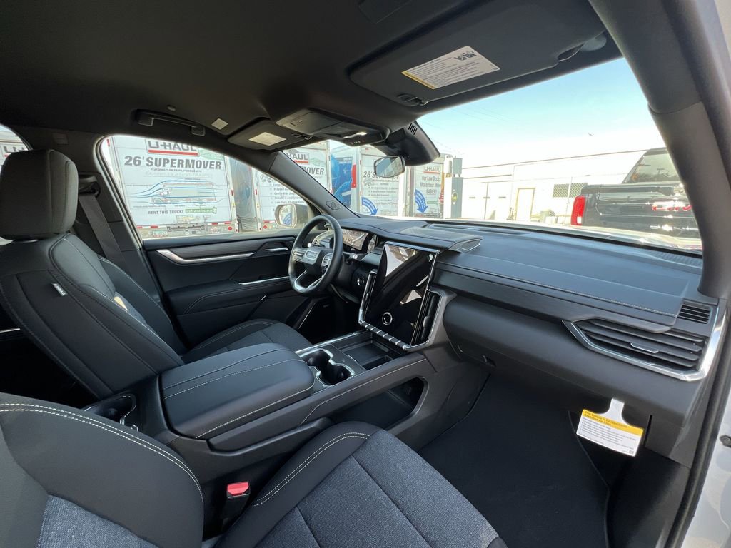 New 2025 GMC Acadia Elevation image 29