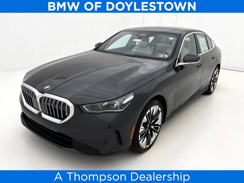 New 2026 BMW 530i xDrive w/ Premium Package image 1